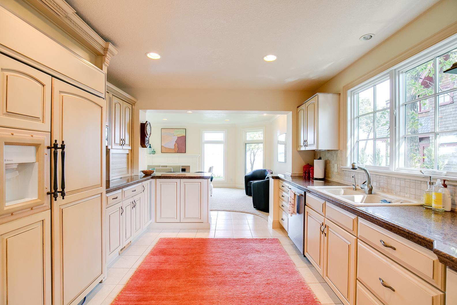 26170 Birch Bluff Road Excelsior, MN 55331 - Photo 11 of 59 Gallery Image 11