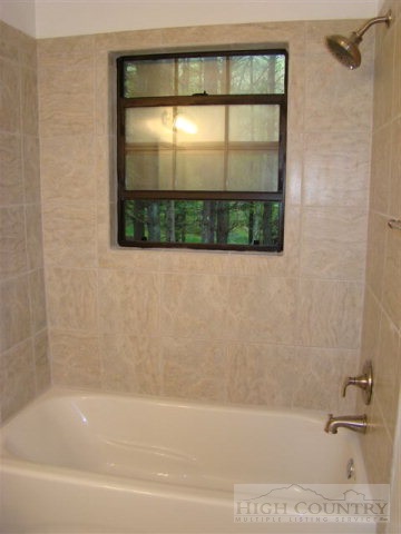 562 Jake's Mountain Road Deep Gap, NC 28618 - Photo 8 of 11 Gallery Image 8