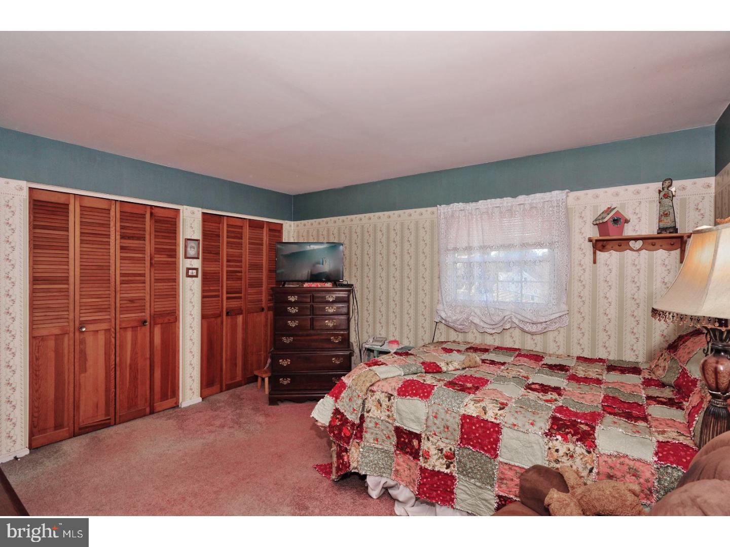 24 Curtis Road Kutztown, PA 19530 - Photo 13 of 22 Master Bedroom
