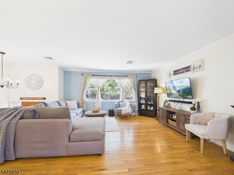 602 Green Pond Road Rockaway, NJ 07866 - Photo 3 of 25