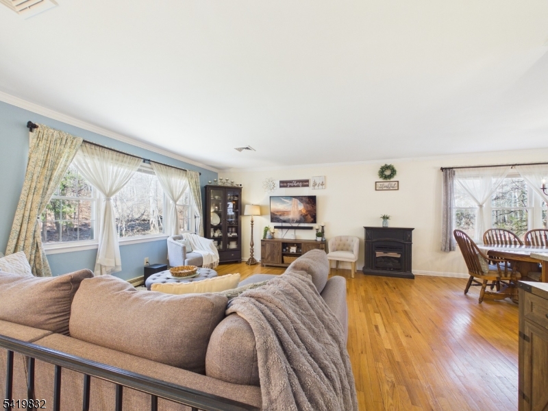 602 Green Pond Road Rockaway, NJ 07866 - Photo 4 of 25