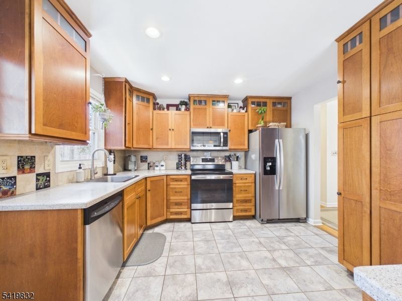 602 Green Pond Road Rockaway, NJ 07866 - Photo 7 of 25