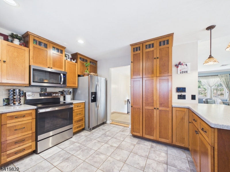 602 Green Pond Road Rockaway, NJ 07866 - Photo 8 of 25