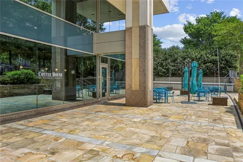 $215,000 | 10 Perimeter Summit Boulevard, Unit 3206, Atlanta, GA 30319