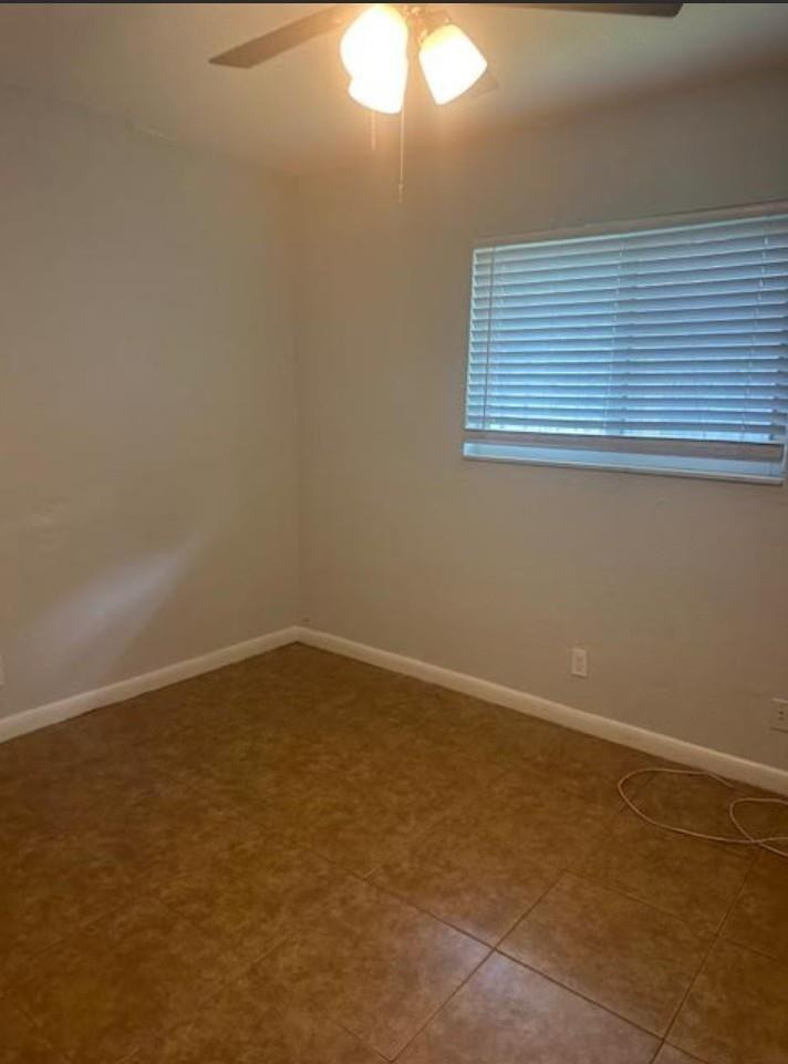 332 Southwest 2nd Place, Unit 3 Pompano Beach, FL 33060 - Photo 8 of 13 Photo 8