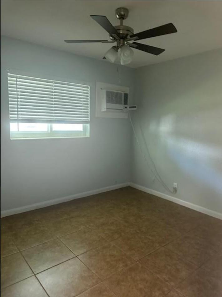 332 Southwest 2nd Place, Unit 3 Pompano Beach, FL 33060 - Photo 9 of 13 Photo 9