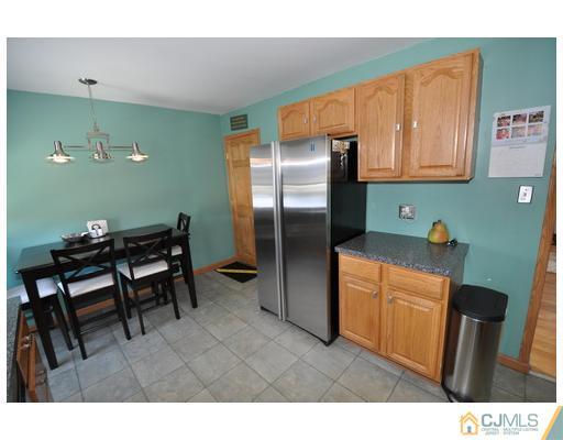 78 Hilliard Road Old Bridge, NJ 08857 - Photo 7 of 12 Gallery Image 7