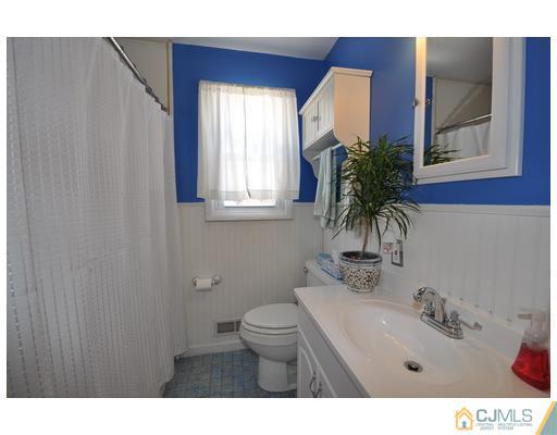 78 Hilliard Road Old Bridge, NJ 08857 - Photo 10 of 12 Gallery Image 10