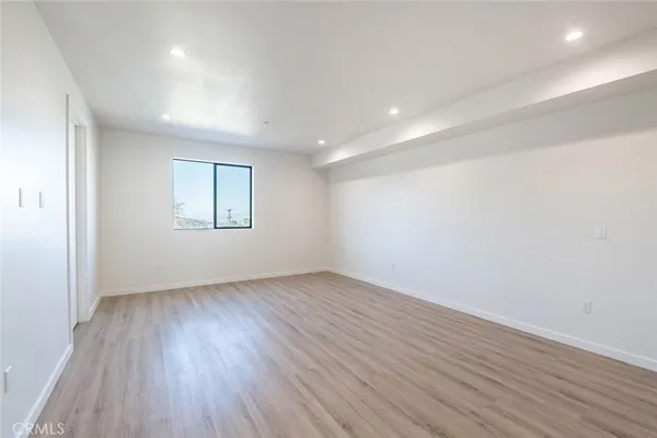 $4,800 | 7341 Valmont Street, Unit 102, Tujunga, CA 91042