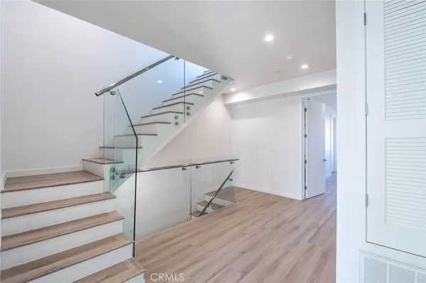 $4,800 | 7341 Valmont Street, Unit 102, Tujunga, CA 91042