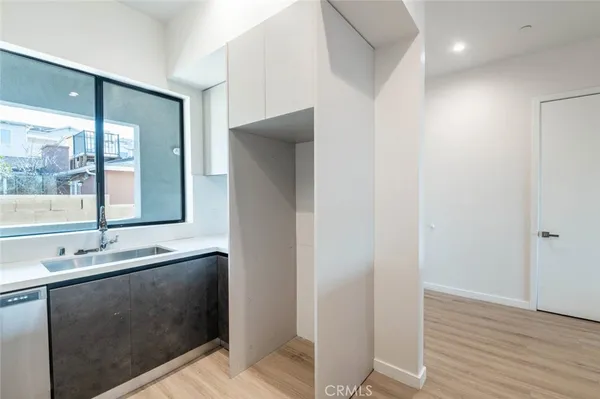 $4,800 | 7341 Valmont Street, Unit 102, Tujunga, CA 91042