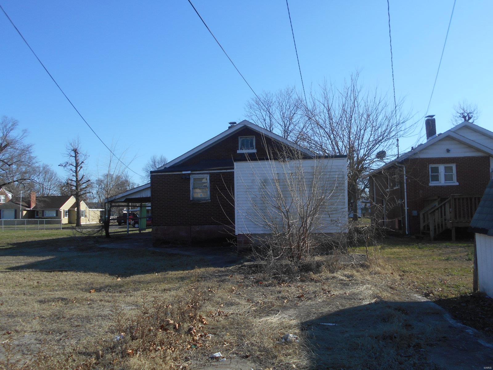 1681 2nd Street Madison, IL 62060 - Photo 5 of 8 Gallery Image 5