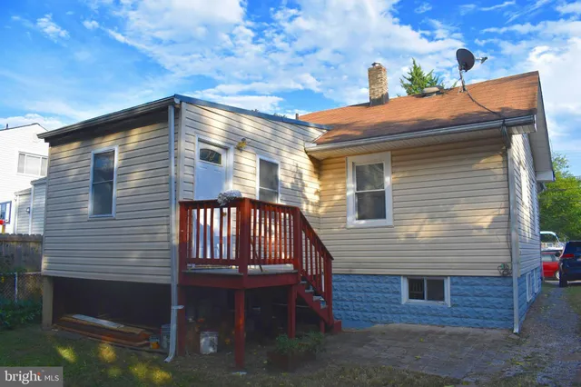 $394,900 | 4318 Newton Street, Brentwood, MD 20722