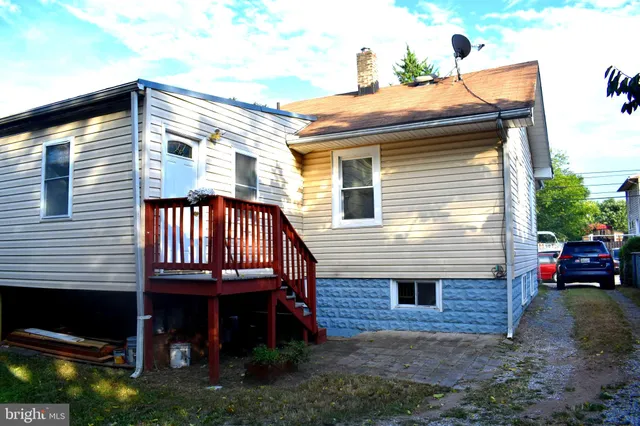 $394,900 | 4318 Newton Street, Brentwood, MD 20722