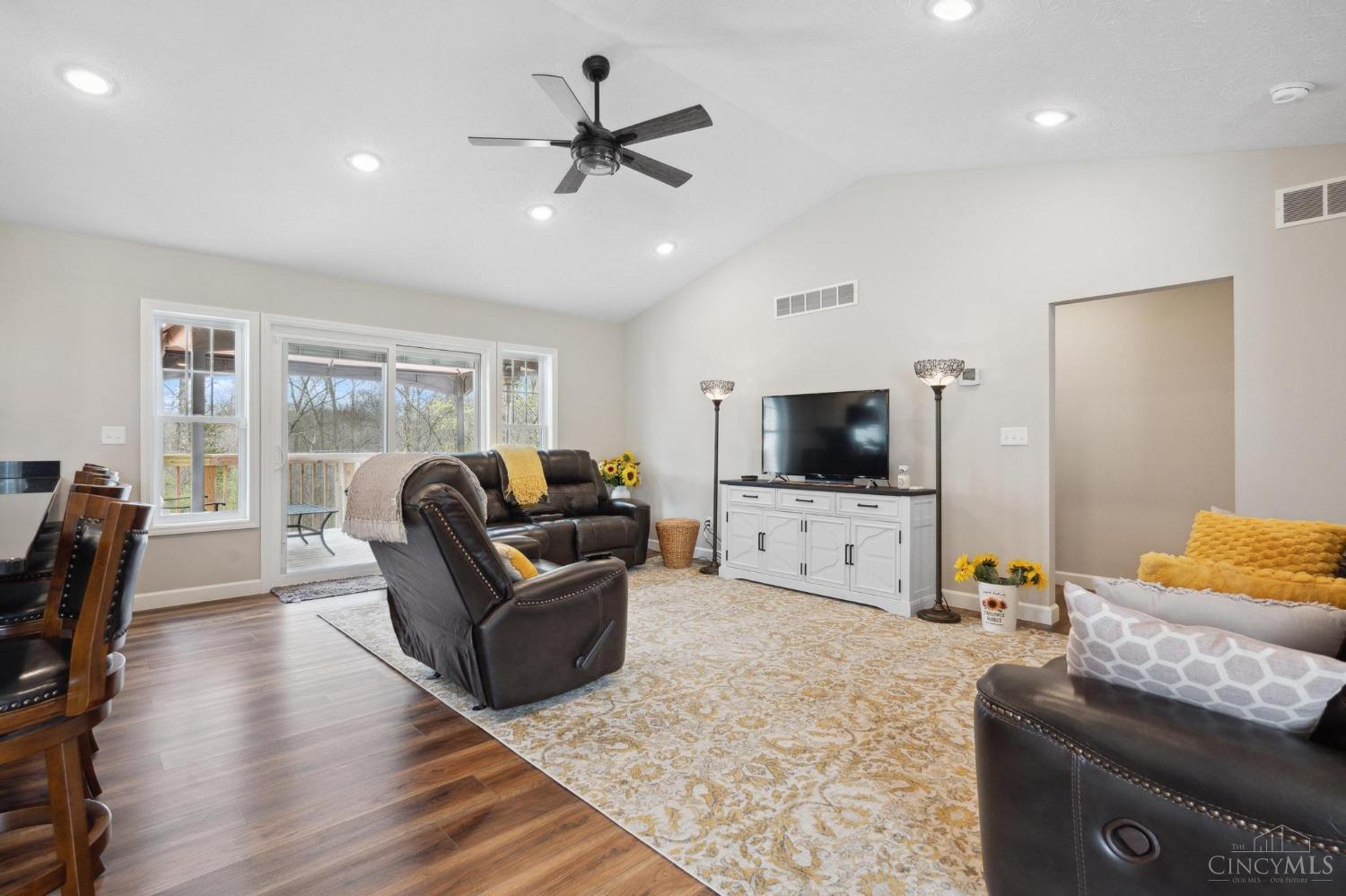 464 Old State Road Clarksville, OH 45113 - Photo 14 of 49 Gallery Image 14