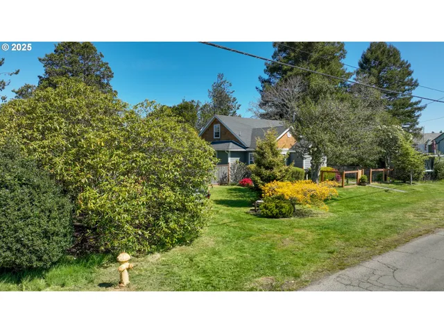 a black and white photo of a house