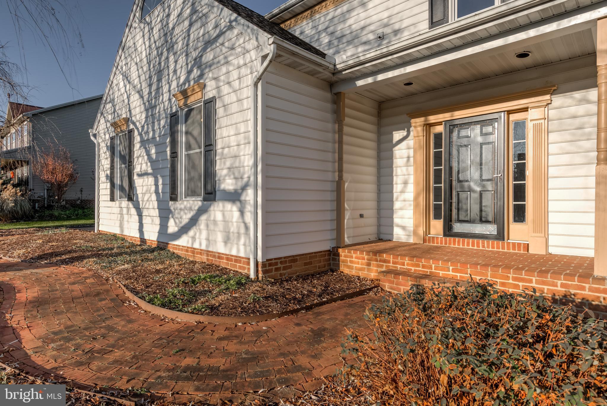 201 Seneca Way Spring Grove, PA 17362 - Photo 4 of 50