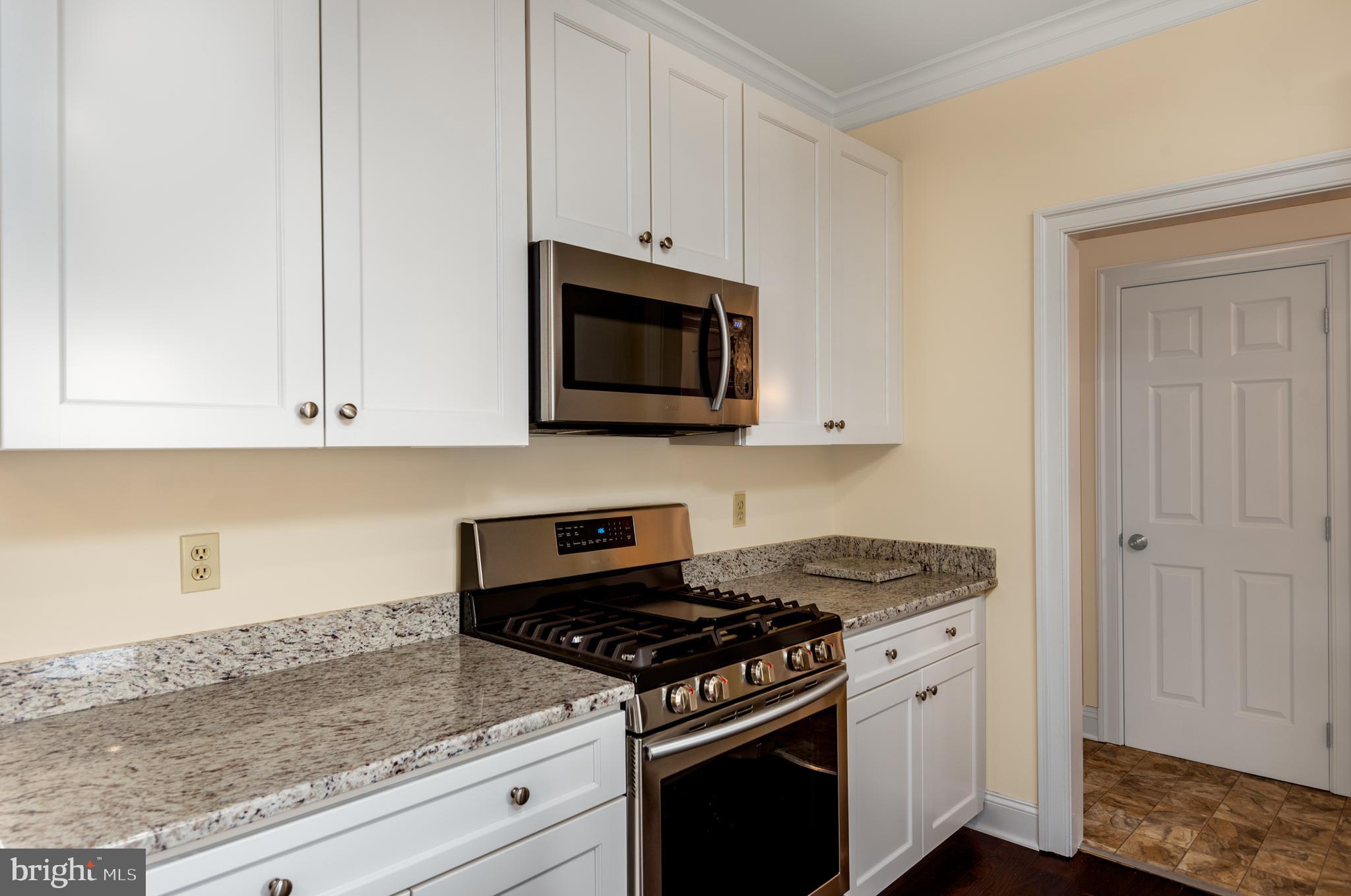 201 Seneca Way Spring Grove, PA 17362 - Photo 7 of 50
