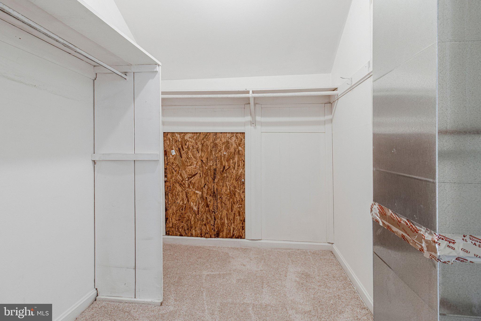 8600 Lantern Lane Clinton, MD 20735 - Photo 31 of 40 a view of an empty room