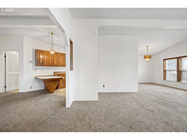 $129,901 | 1699 North Terry Street, Unit 152, Eugene, OR 97402