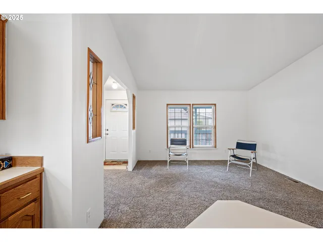 $129,901 | 1699 North Terry Street, Unit 152, Eugene, OR 97402