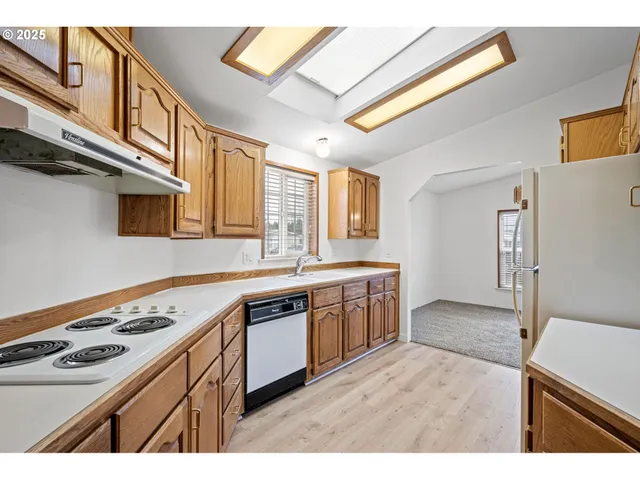 $129,901 | 1699 North Terry Street, Unit 152, Eugene, OR 97402