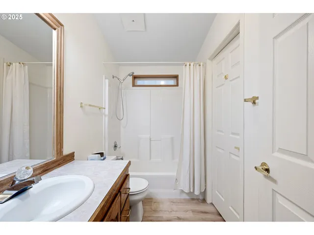 $129,901 | 1699 North Terry Street, Unit 152, Eugene, OR 97402