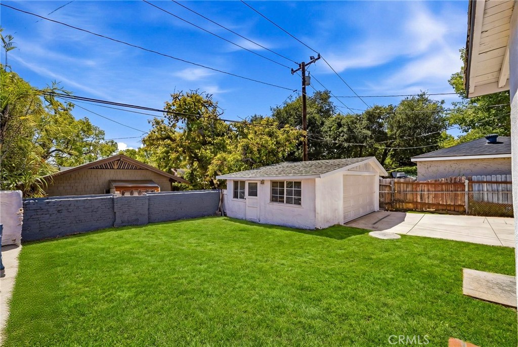 1280 East Woodbury Road Pasadena, CA 91104 - Photo 37 of 40 a house view with a sitting space and garden