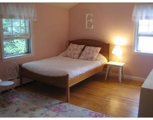 24 Dennis Road Longmeadow, MA 01106 - Photo 9 of 14