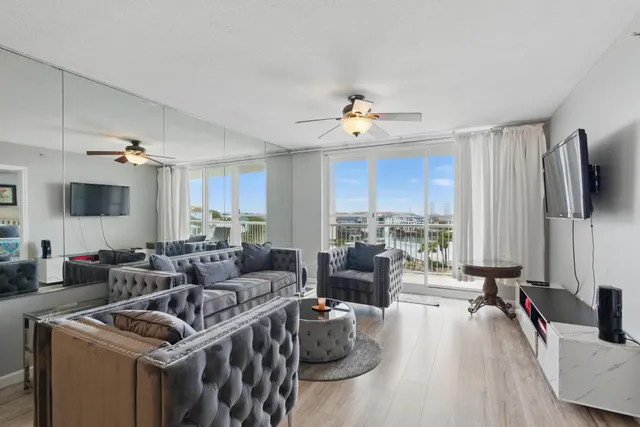 $379,550 | 970 Highway 98, Unit 305, Destin, FL 32541