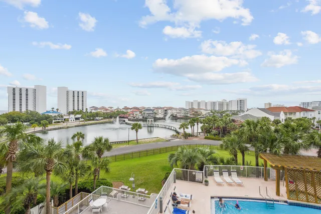 $379,550 | 970 Highway 98, Unit 305, Destin, FL 32541