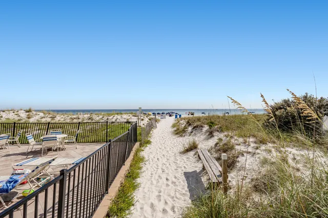 $379,550 | 970 Highway 98, Unit 305, Destin, FL 32541