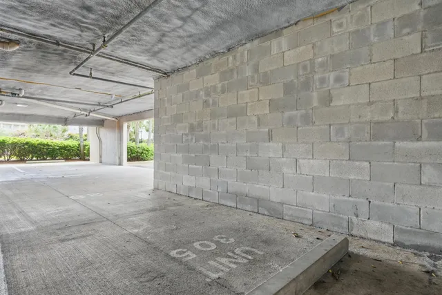 $379,550 | 970 Highway 98, Unit 305, Destin, FL 32541