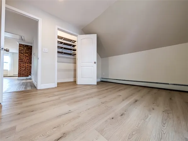 $1,700 | 144 Oxford Street, Unit 2, Providence, RI 02905
