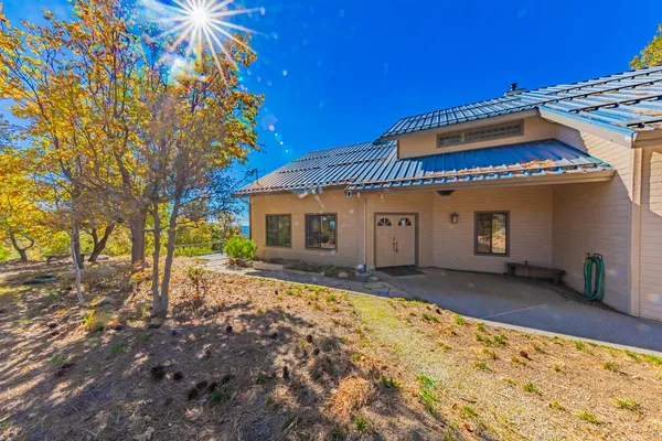 $527,500 | 33177 Cascadel Heights Drive, North Fork, CA 93643
