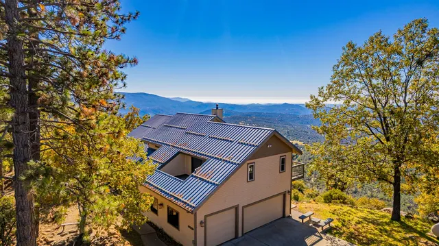 $527,500 | 33177 Cascadel Heights Drive, North Fork, CA 93643