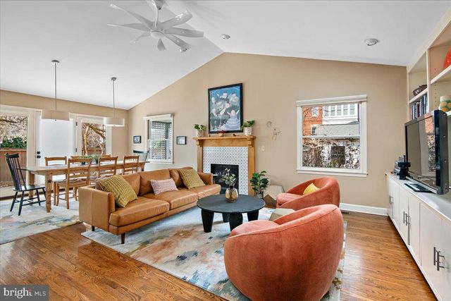 $1,383,000 | 23 West Cedar Street, Alexandria, VA 22301