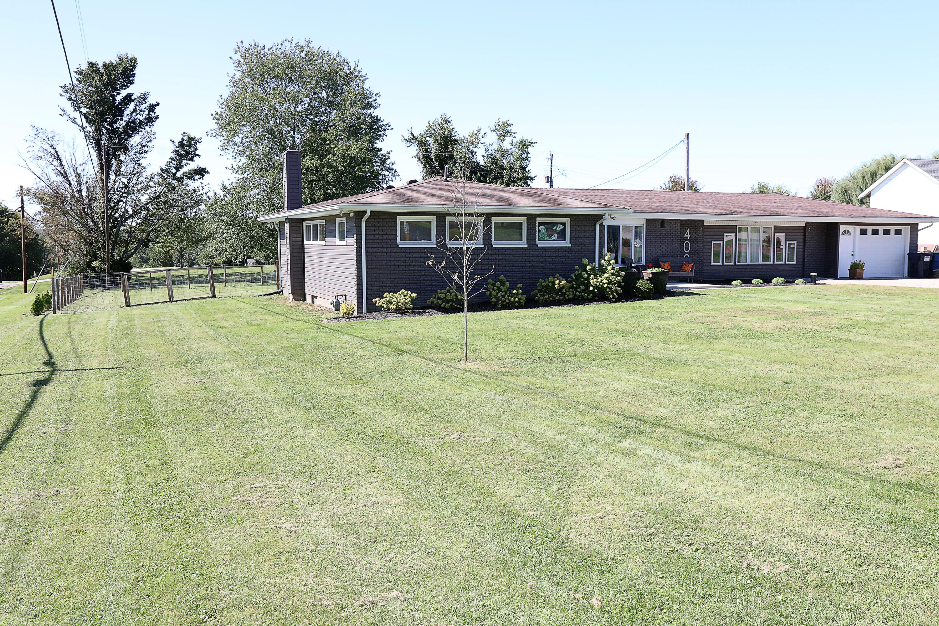 400 Overdrive Road Newark, OH 43056 - Photo 3 of 39