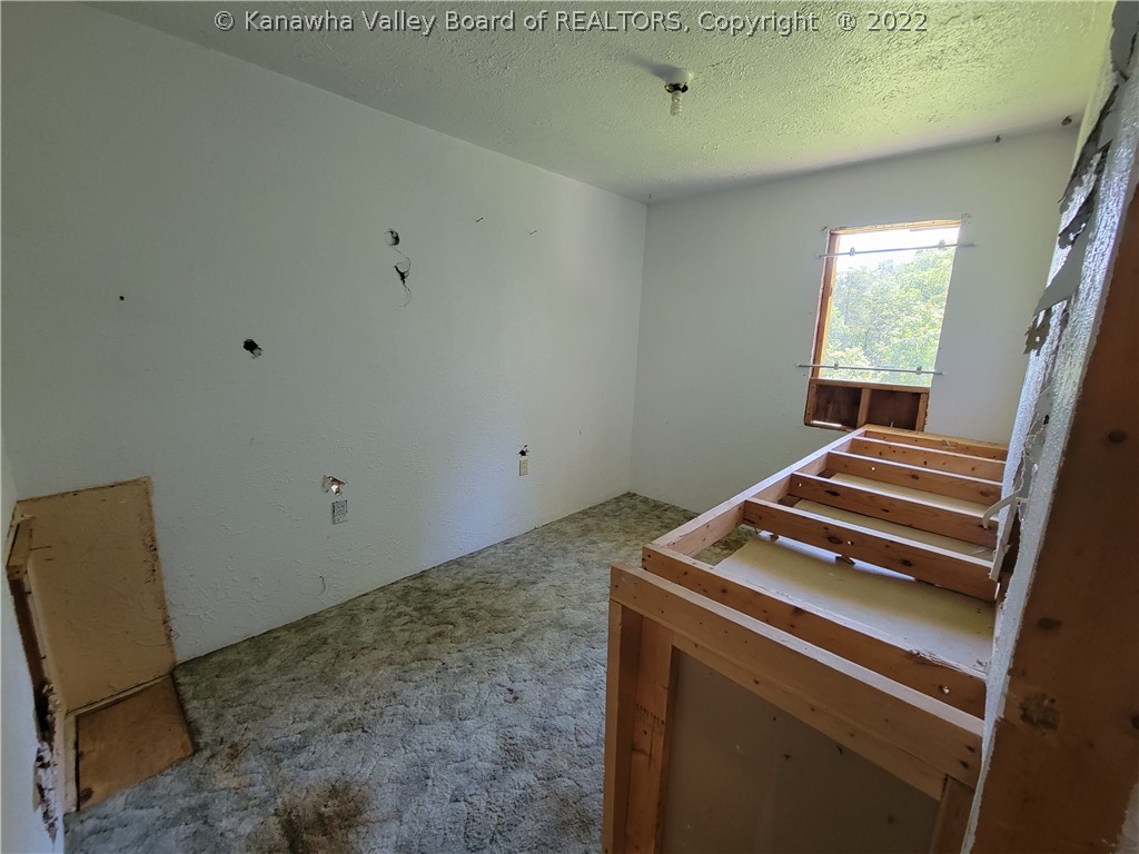 301 1/2 Hunter Road Charleston, WV 25311 - Photo 14 of 15 Gallery Image 14
