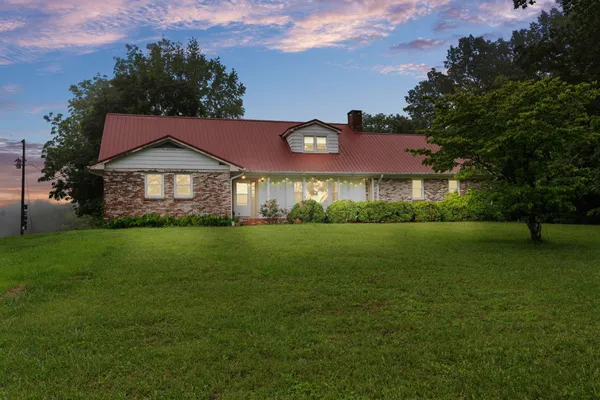 $620,000 | 517 Possum Trot Road, Grandview, TN 37337