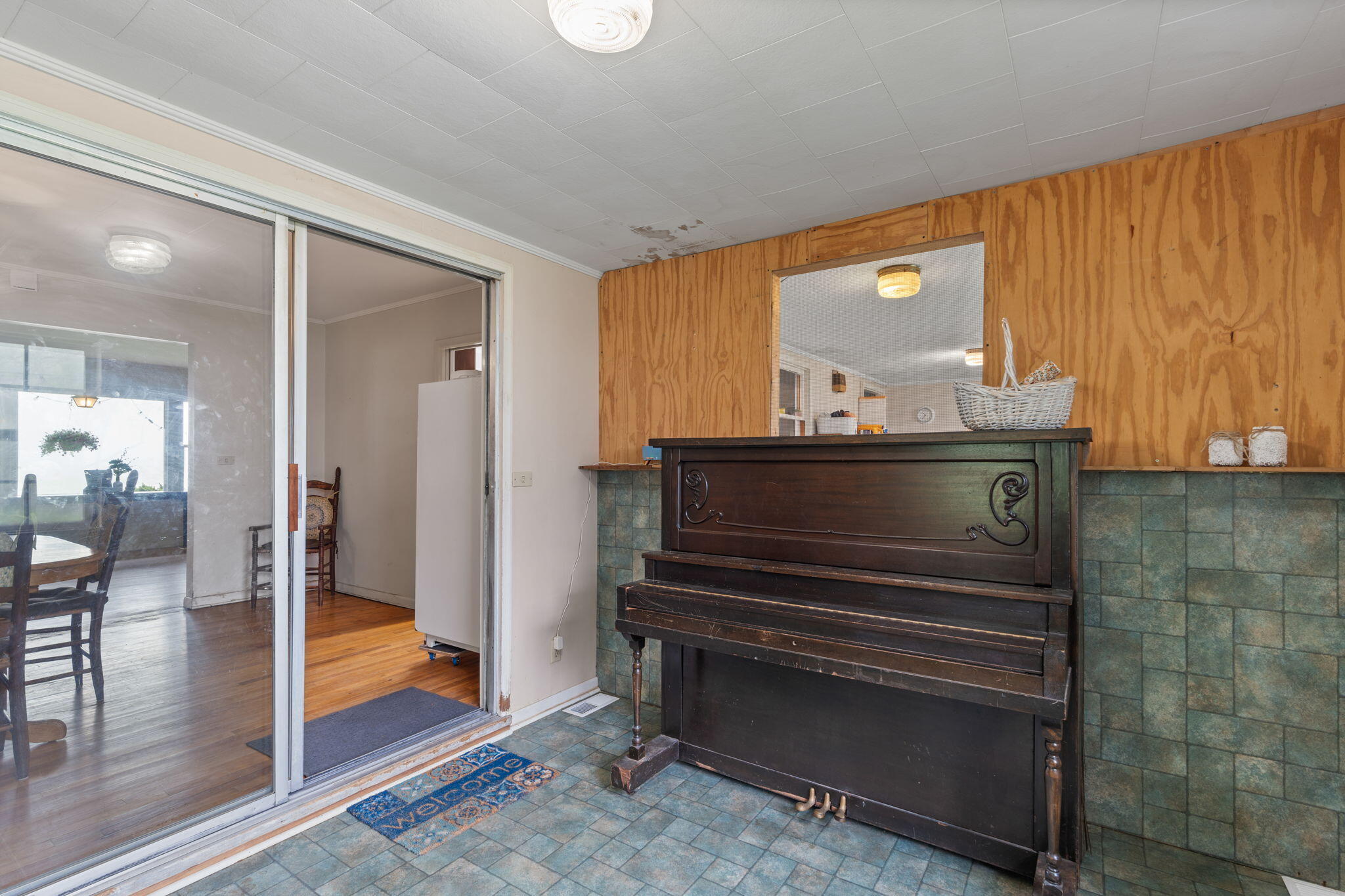 517 Possum Trot Road Grandview, TN 37337 - Photo 33 of 69 24-web-or-mls-517 Possom Trot-Tori Roger