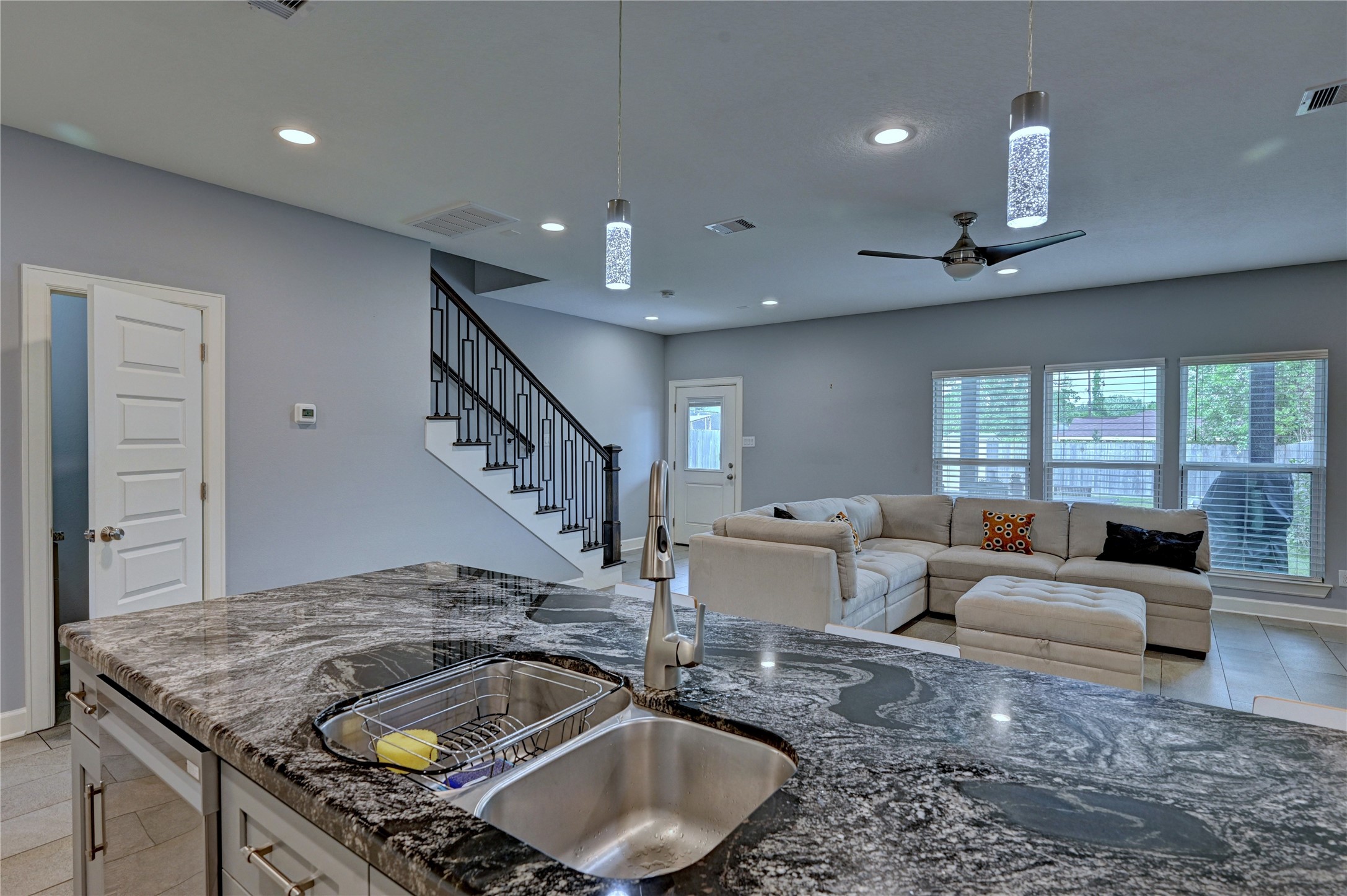8419 Observatory Street Houston, TX 77088 - Photo 13 of 47