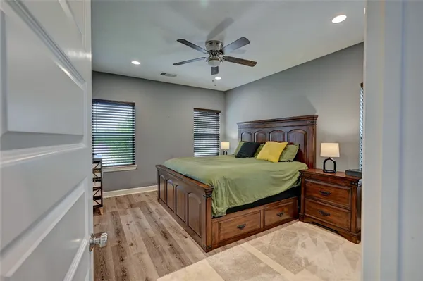 $360,000 | 8419 Observatory Street, Houston, TX 77088