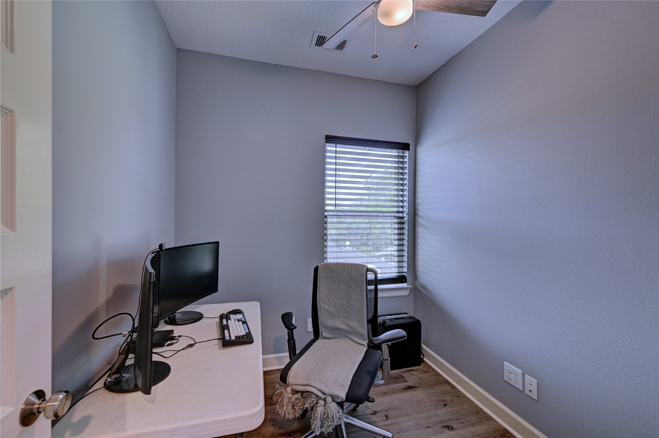 8419 Observatory Street Houston, TX 77088 - Photo 31 of 47 Office
