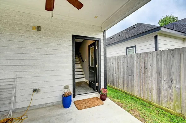$360,000 | 8419 Observatory Street, Houston, TX 77088