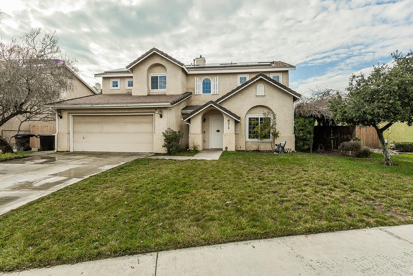 671 Cambria Lane Lemoore, CA 93245 - Photo 1 of 45