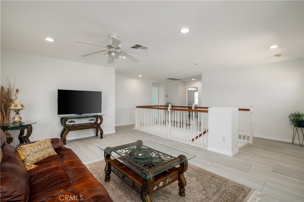 44839 Mumm Street Temecula, CA 92592 - Photo 20 of 42 Loft