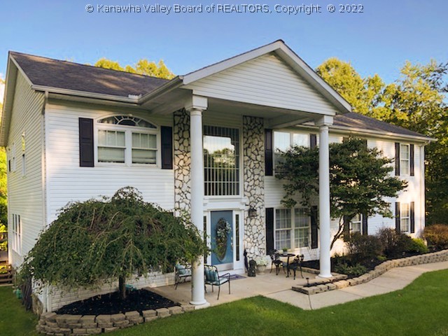 403 Rough Ridge Road Hurricane, WV 25526 - Photo 3 of 25 Gallery Image 3