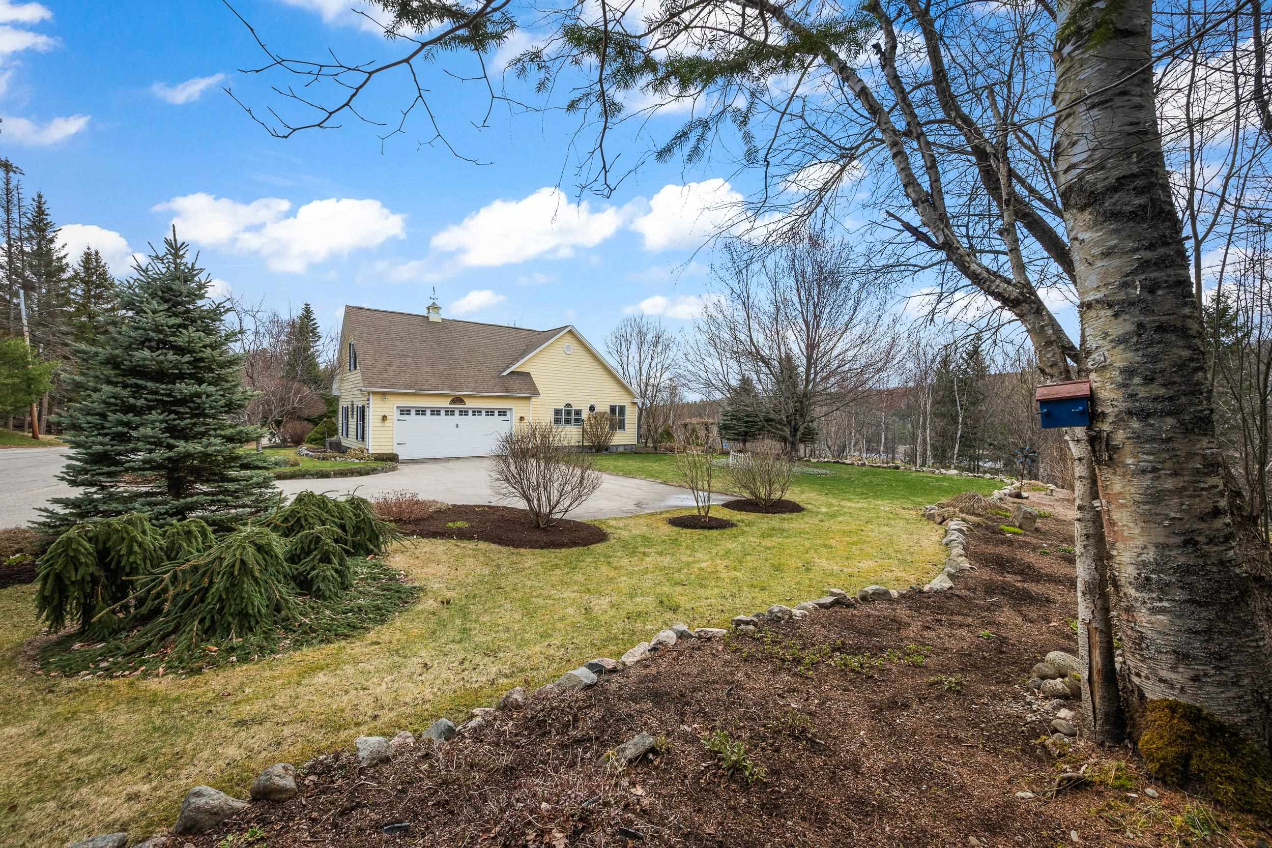 302 Howard Street Berlin, NH 03570 - Photo 46 of 53