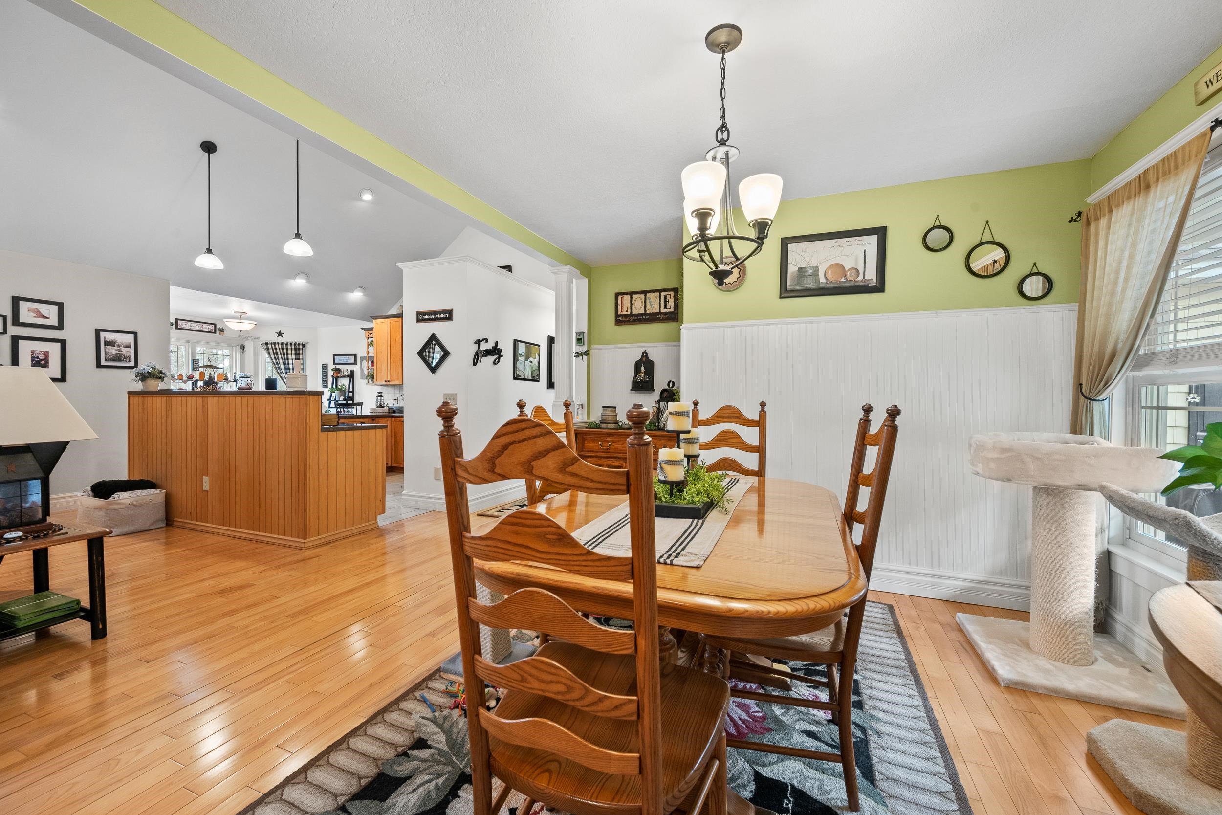 302 Howard Street Berlin, NH 03570 - Photo 10 of 53